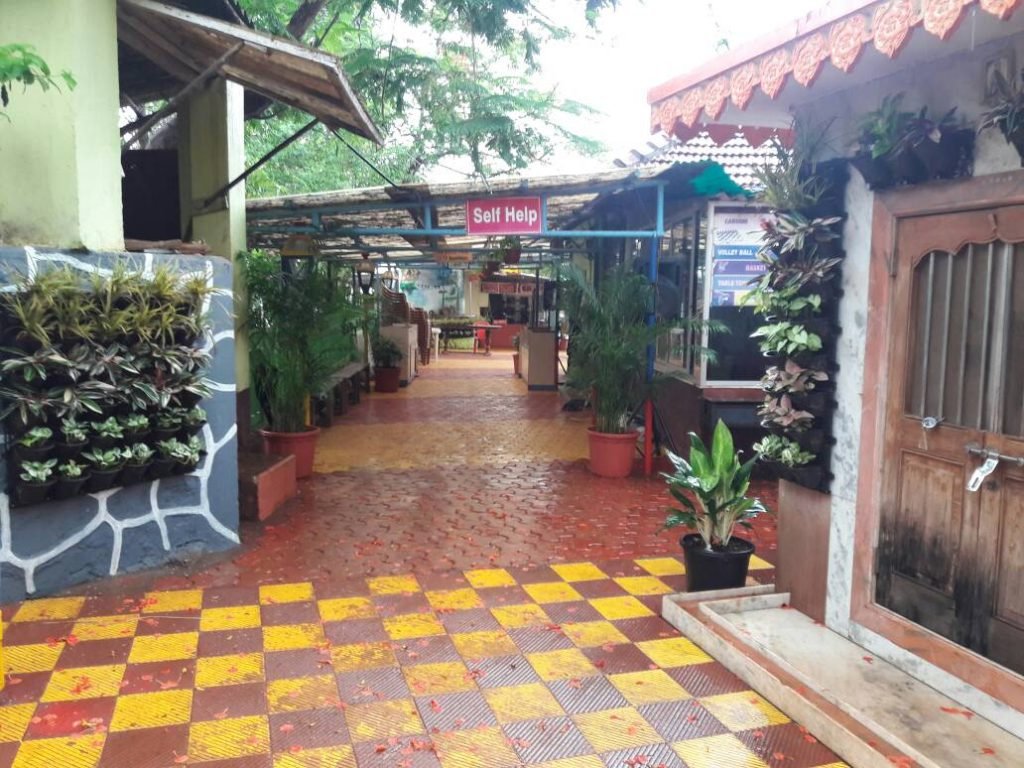 Pooja Resort Kolad