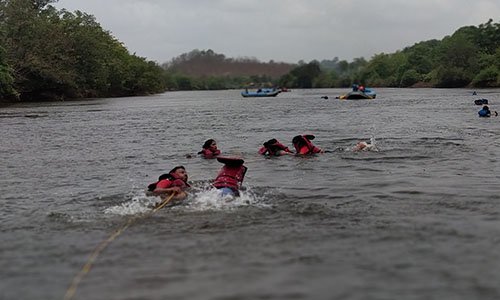 Rescue throw rope